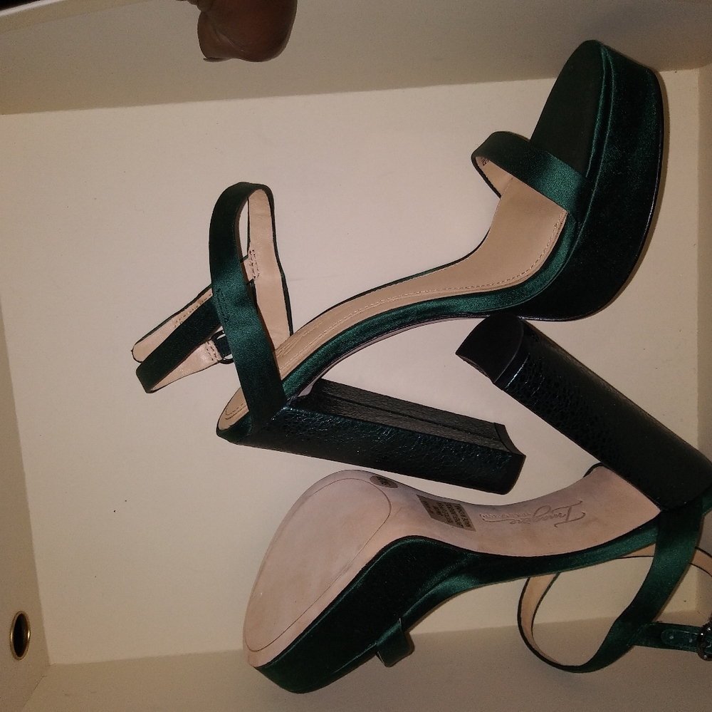 Heel - Picture 3 of 3